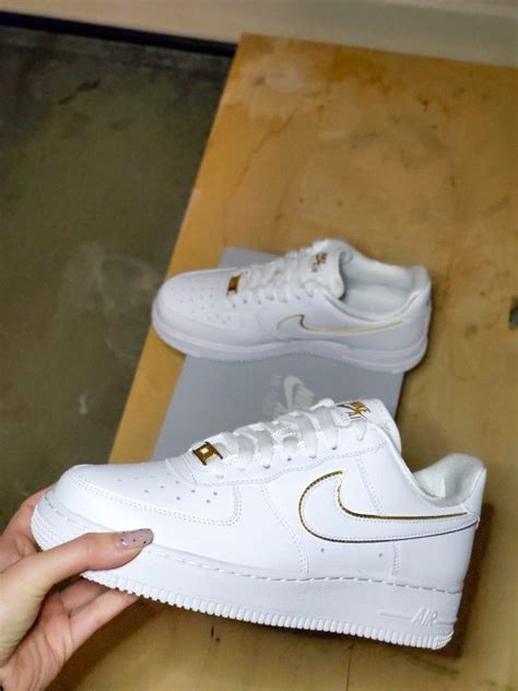 nike air force 1 wit goud|air force 1 white gold shoes.